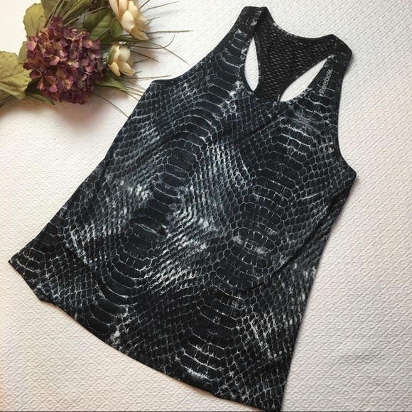 Reebok Two Racerback Running Lightweight Tank Tops Size Small - Picture 2 of 8